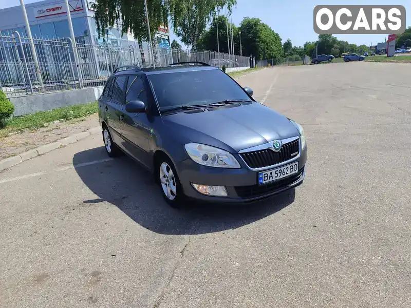 Универсал Skoda Fabia 2011 1.2 л. Ручная / Механика обл. Кировоградская, Кропивницкий (Кировоград) - Фото 1/21