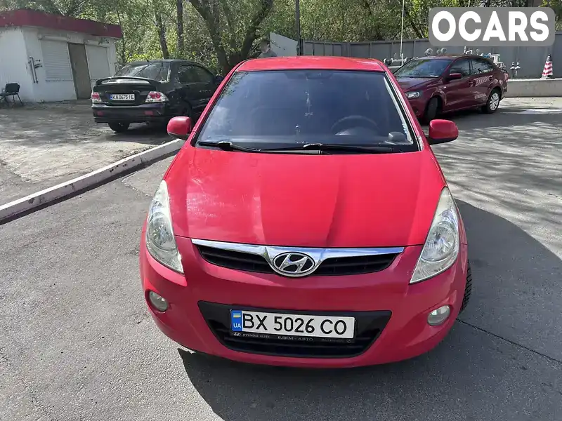 Хэтчбек Hyundai i20 2011 1.4 л. Автомат обл. Киевская, Киев - Фото 1/15