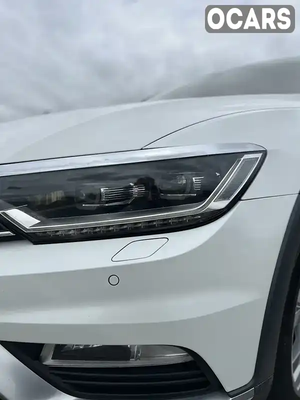 Універсал Volkswagen Passat Alltrack 2017 2 л. Автомат обл. Київська, Київ - Фото 1/3