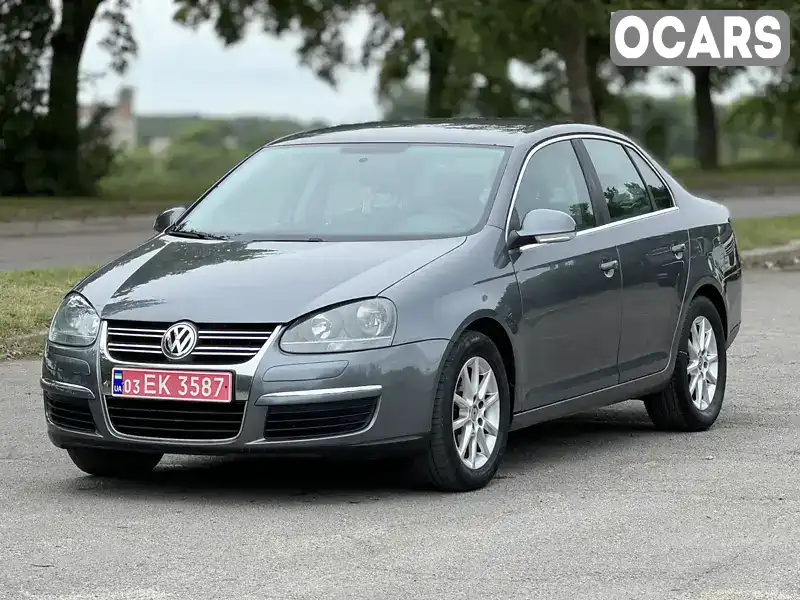 Седан Volkswagen Jetta 2008 1.4 л. Ручна / Механіка обл. Волинська, Володимир-Волинський - Фото 1/21