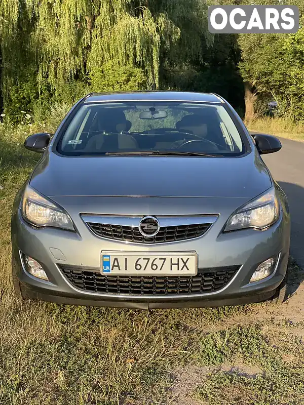 Хэтчбек Opel Astra 2010 1.6 л. Ручная / Механика обл. Киевская, Березань - Фото 1/13