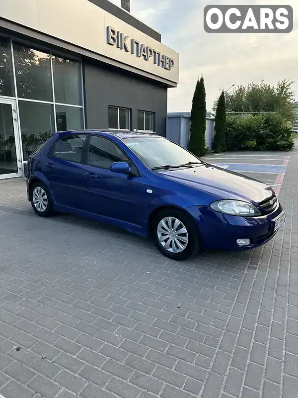 Хетчбек Chevrolet Lacetti 2007 1.6 л. Ручна / Механіка обл. Рівненська, Рівне - Фото 1/17