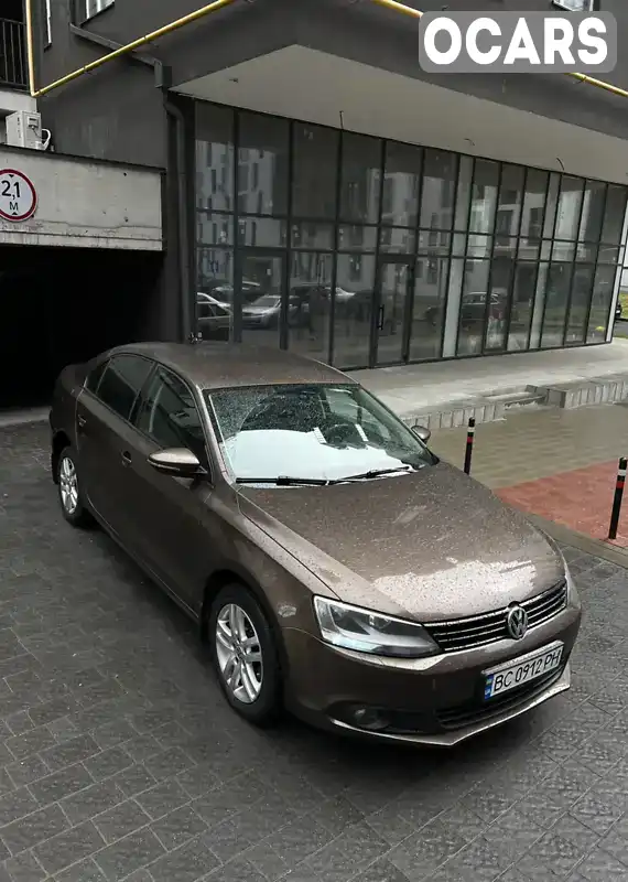 Седан Volkswagen Jetta 2011 1.4 л. Автомат обл. Львівська, Львів - Фото 1/19