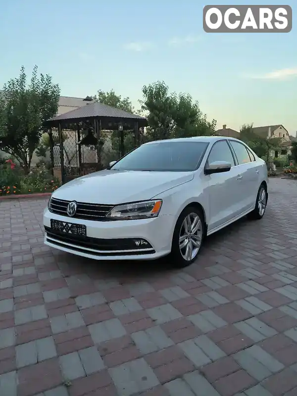 Седан Volkswagen Jetta 2015 2 л. Автомат обл. Чернігівська, Прилуки - Фото 1/14