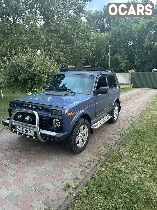 Внедорожник / Кроссовер ВАЗ / Lada 21214 / 4x4 2017 1.69 л. Ручная / Механика обл. Черниговская, Козелец - Фото 1/18