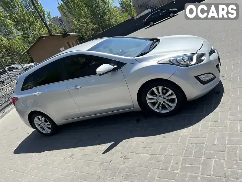 Универсал Hyundai i30 2012 1.58 л. обл. Винницкая, Винница - Фото 1/21