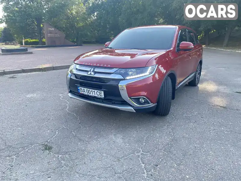 Внедорожник / Кроссовер Mitsubishi Outlander 2016 2.36 л. Автомат обл. Кировоградская, Кропивницкий (Кировоград) - Фото 1/15