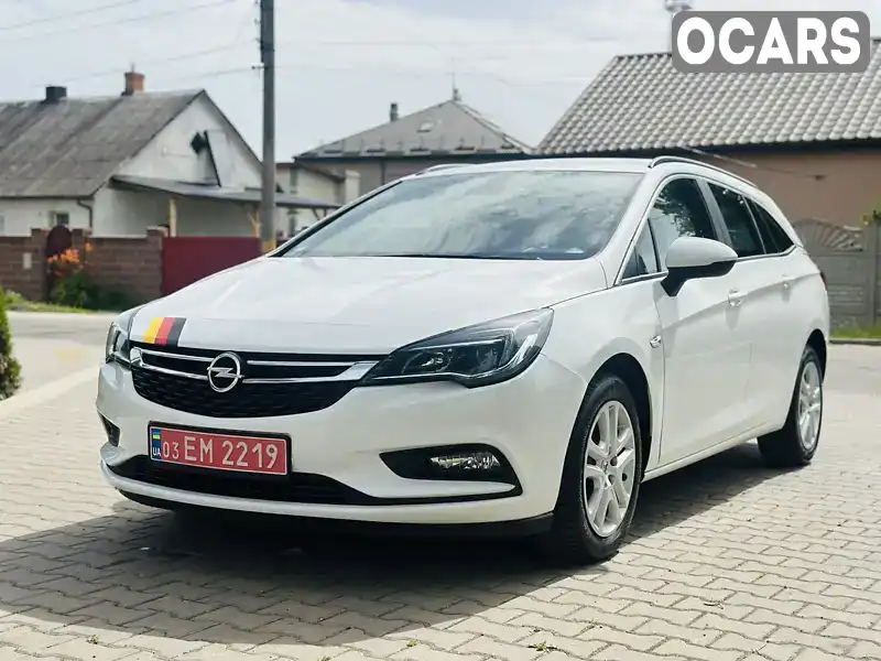 Універсал Opel Astra 2018 1.6 л. Ручна / Механіка обл. Рівненська, Здолбунів - Фото 1/21