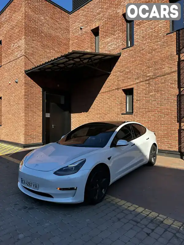 Седан Tesla Model 3 2022 null_content л. Автомат обл. Черкасская, Черкассы - Фото 1/18