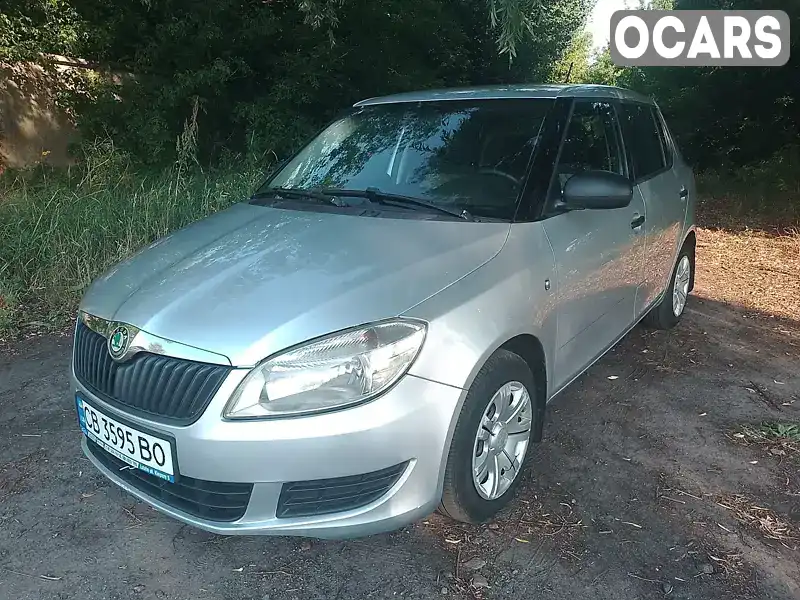 Хэтчбек Skoda Fabia 2011 1.6 л. Ручная / Механика обл. Черниговская, Мена - Фото 1/15