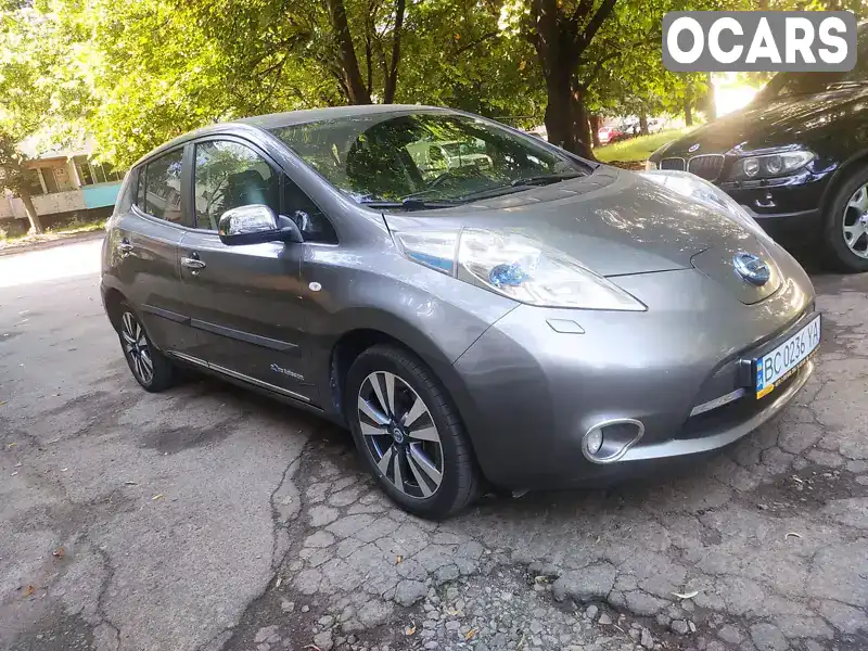 Хэтчбек Nissan Leaf 2013 null_content л. Автомат обл. Львовская, Львов - Фото 1/21