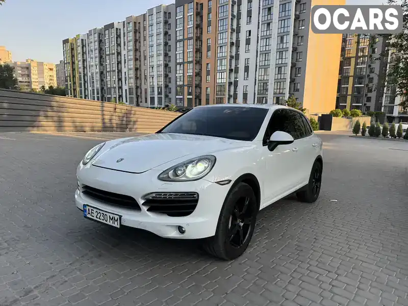 Внедорожник / Кроссовер Porsche Cayenne 2012 3 л. Автомат обл. Днепропетровская, Днепр (Днепропетровск) - Фото 1/4