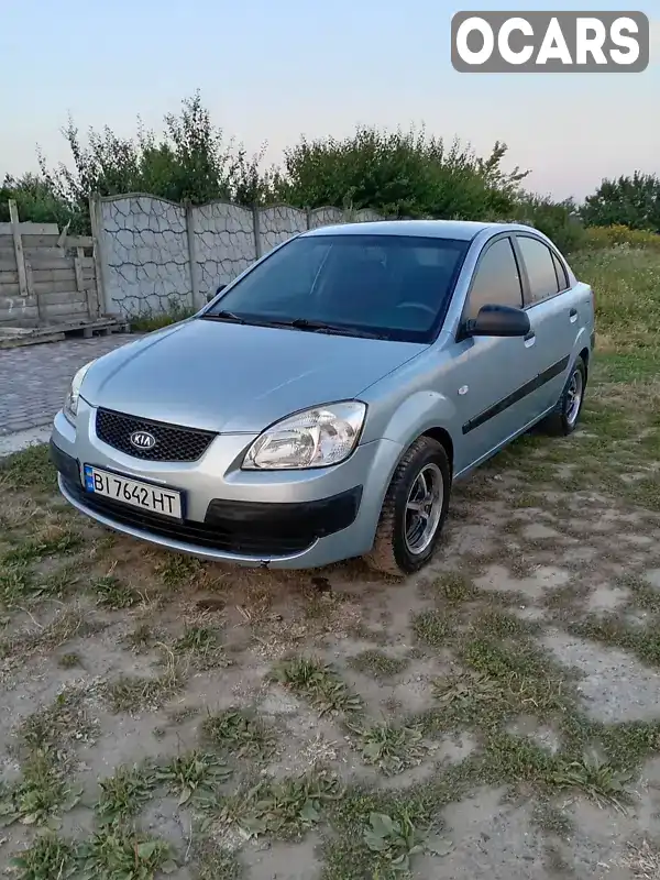 Седан Kia Rio 2008 1.4 л. Ручная / Механика обл. Полтавская, Полтава - Фото 1/11