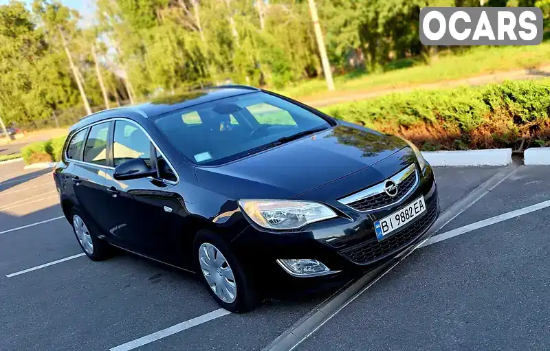 Універсал Opel Astra 2012 1.3 л. Ручна / Механіка обл. Полтавська, Кременчук - Фото 1/21