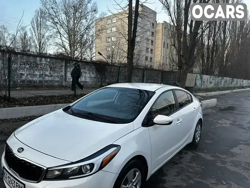 Седан Kia Forte 2018 2 л. Автомат обл. Киевская, Киев - Фото 1/11