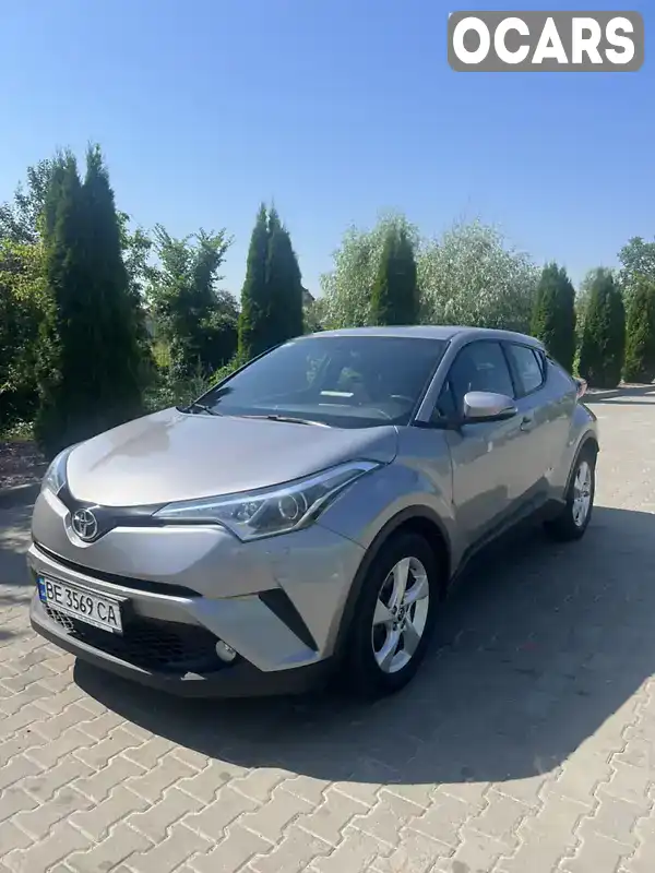 Внедорожник / Кроссовер Toyota C-HR 2017 1.2 л. Автомат обл. Киевская, Киев - Фото 1/4