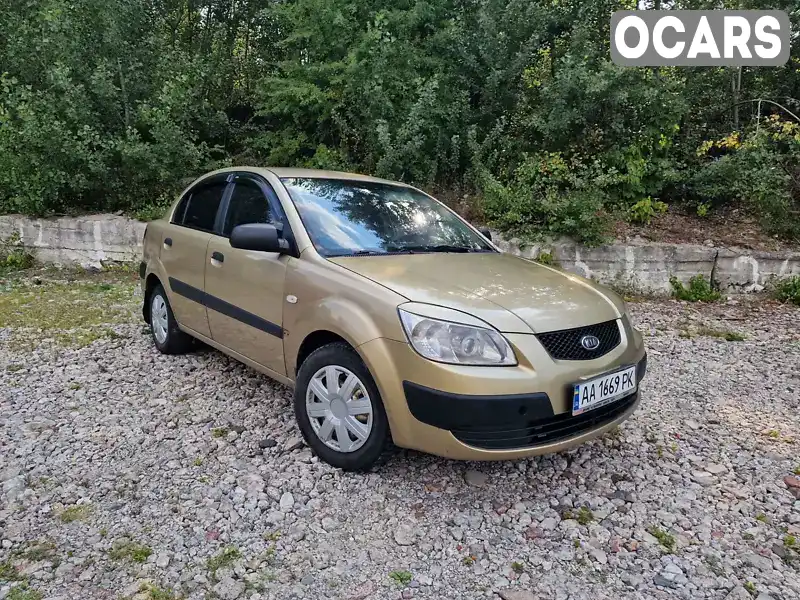 Седан Kia Rio 2009 1.4 л. Ручная / Механика обл. Киевская, Киев - Фото 1/17