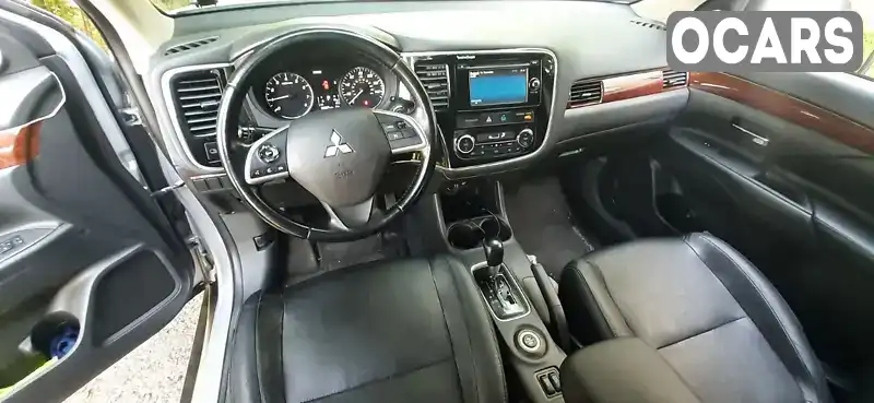 Позашляховик / Кросовер Mitsubishi Outlander 2013 2.36 л. Варіатор обл. Одеська, Чорноморськ (Іллічівськ) - Фото 1/18