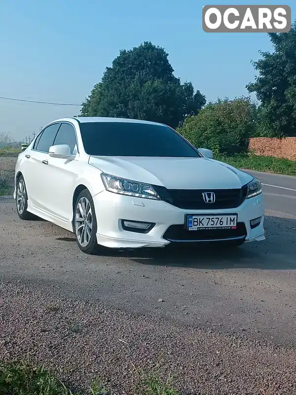 Седан Honda Accord 2013 2.4 л. Автомат обл. Ровенская, Ровно - Фото 1/21