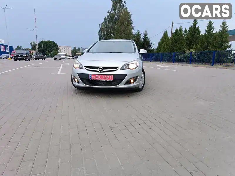 Универсал Opel Astra 2013 1.7 л. Ручная / Механика обл. Волынская, Ковель - Фото 1/13