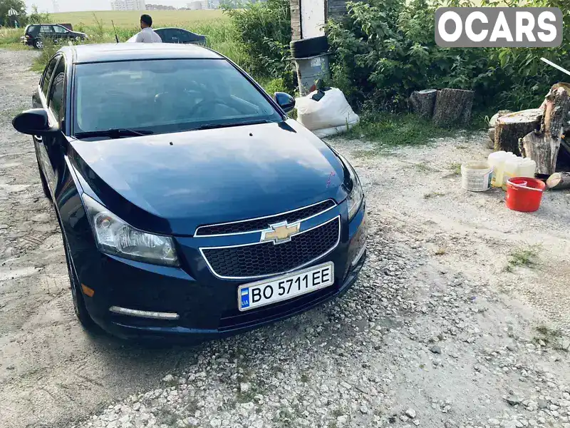 Седан Chevrolet Cruze 2010 1.36 л. Автомат обл. Тернопільська, Тернопіль - Фото 1/10