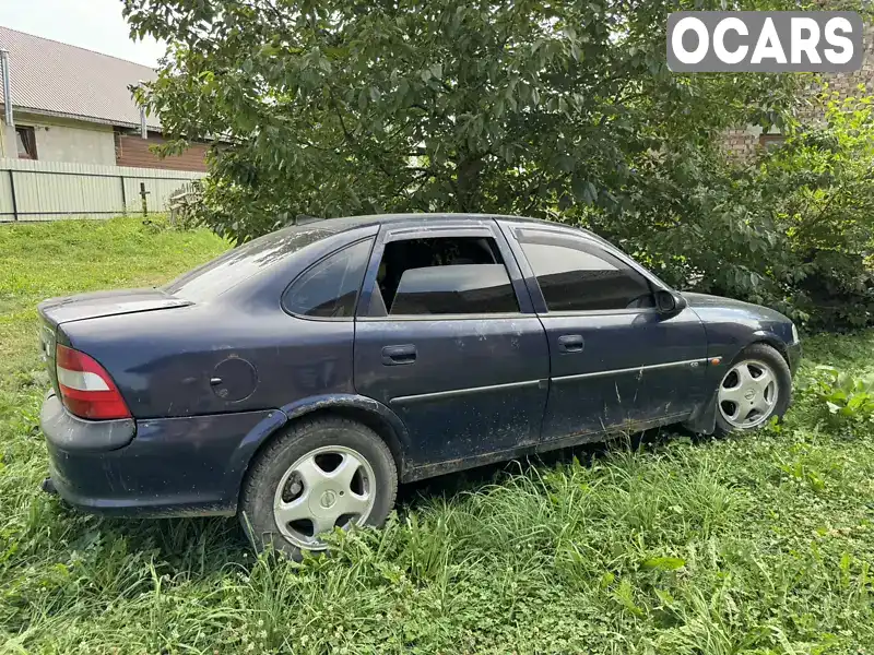 Седан Opel Vectra 1997 1.6 л. Ручна / Механіка обл. Івано-Франківська, Коломия - Фото 1/5