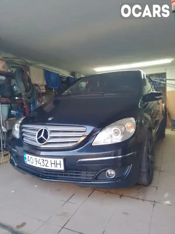 Хетчбек Mercedes-Benz B-Class 2005 2.03 л. Ручна / Механіка обл. Закарпатська, Свалява - Фото 1/6