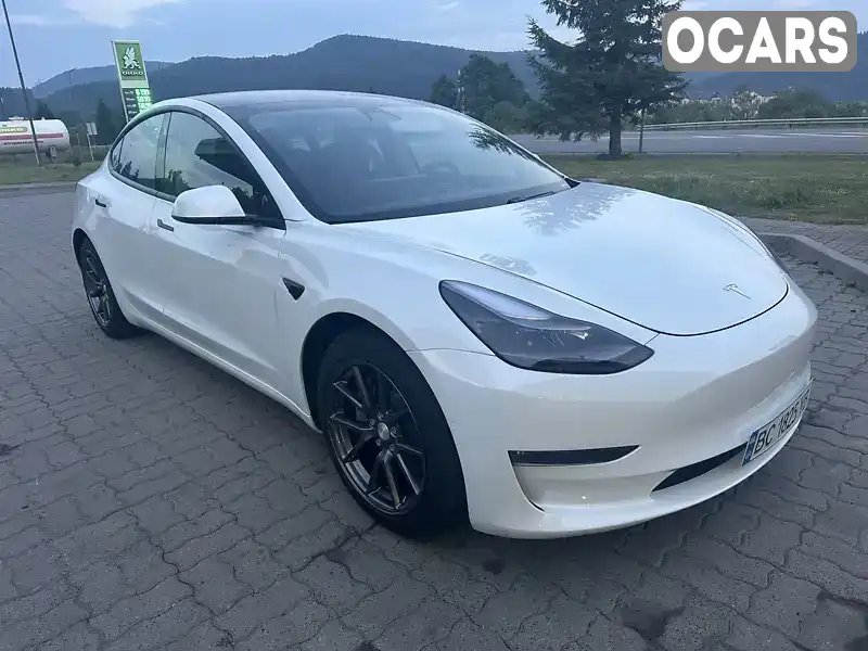 Седан Tesla Model 3 2021 null_content л. обл. Львовская, Львов - Фото 1/15