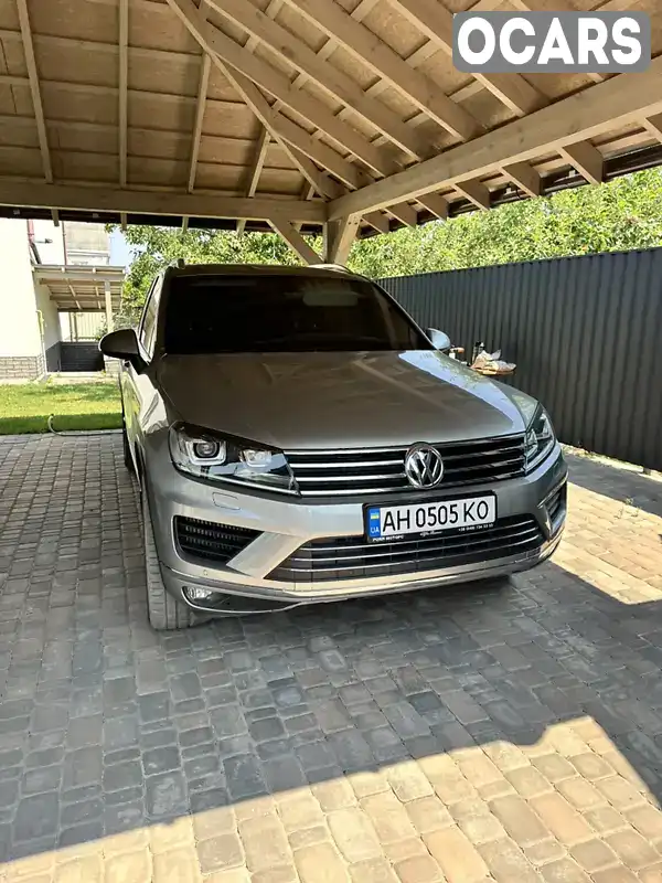 Позашляховик / Кросовер Volkswagen Touareg 2017 2.97 л. Автомат обл. Київська, Буча - Фото 1/10