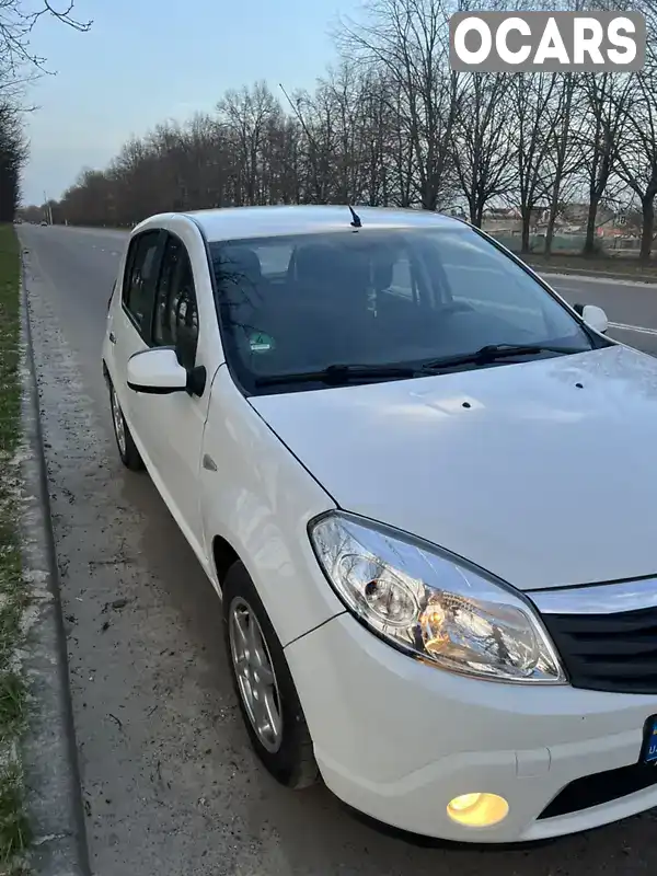 Хэтчбек Dacia Sandero 2009 1.39 л. Ручная / Механика обл. Сумская, Сумы - Фото 1/21