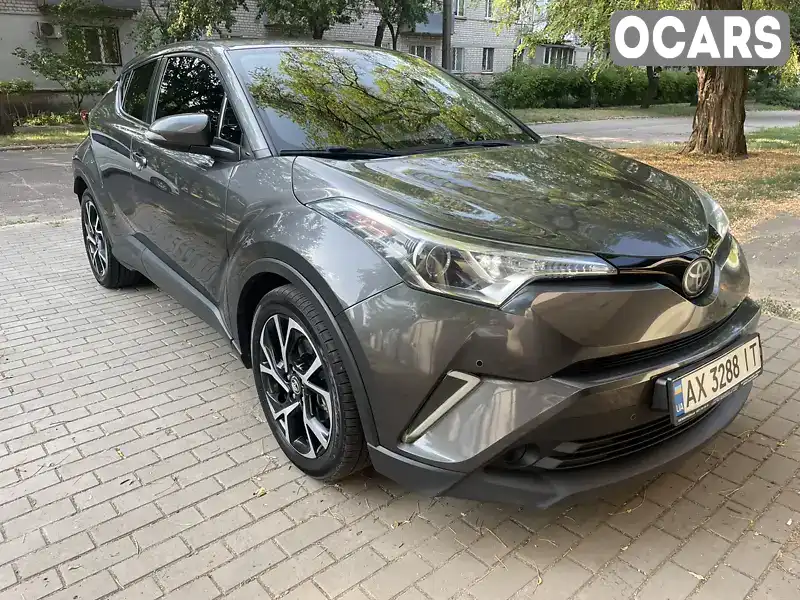 Внедорожник / Кроссовер Toyota C-HR 2018 1.99 л. Вариатор обл. Харьковская, Харьков - Фото 1/10