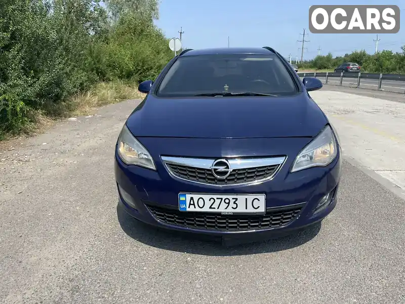 Универсал Opel Astra 2011 1.3 л. Ручная / Механика обл. Закарпатская, Хуст - Фото 1/8