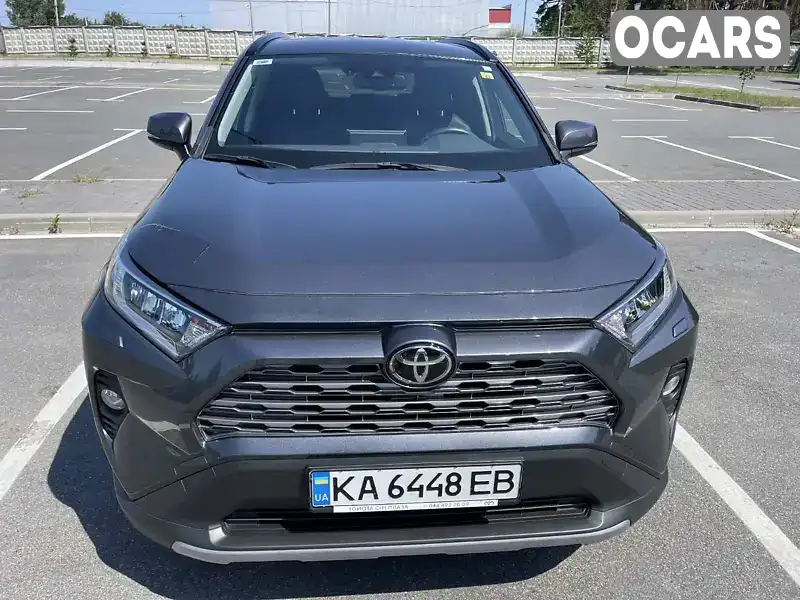 Внедорожник / Кроссовер Toyota RAV4 2021 1.99 л. Автомат обл. Киевская, Киев - Фото 1/8