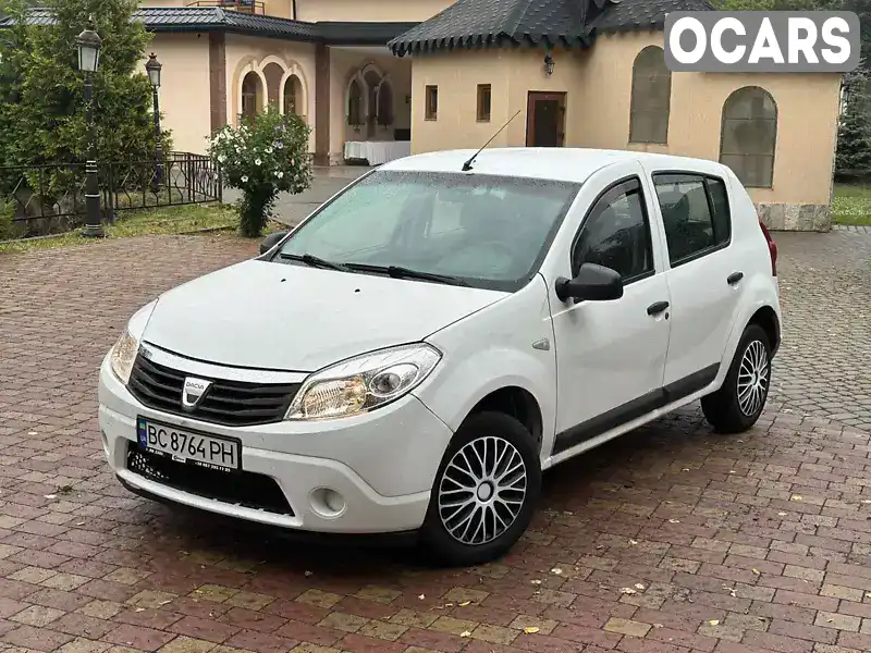 Хэтчбек Dacia Sandero 2010 1.39 л. Ручная / Механика обл. Львовская, Львов - Фото 1/21