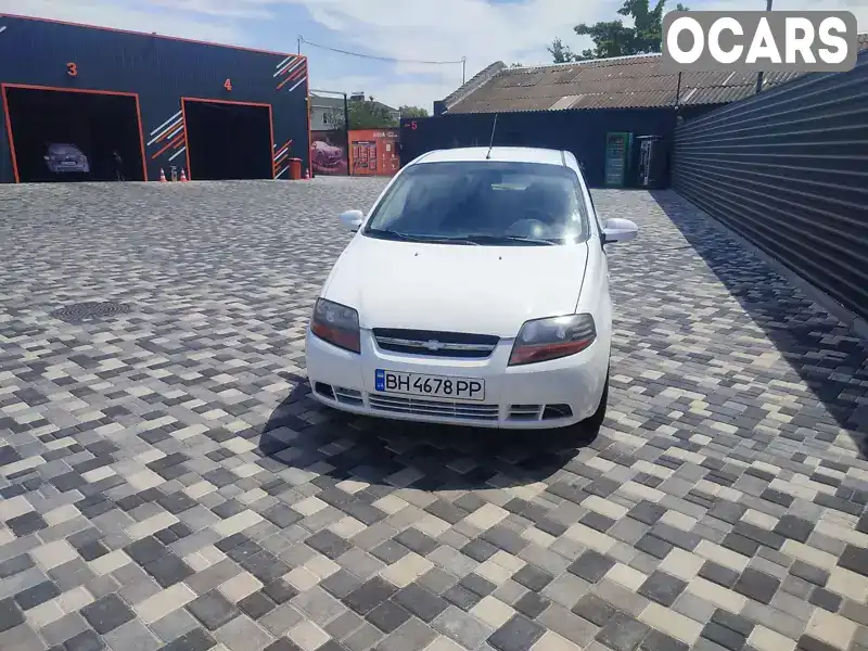 Хэтчбек Chevrolet Aveo 2006 1.5 л. Ручная / Механика обл. Николаевская, Николаев - Фото 1/15