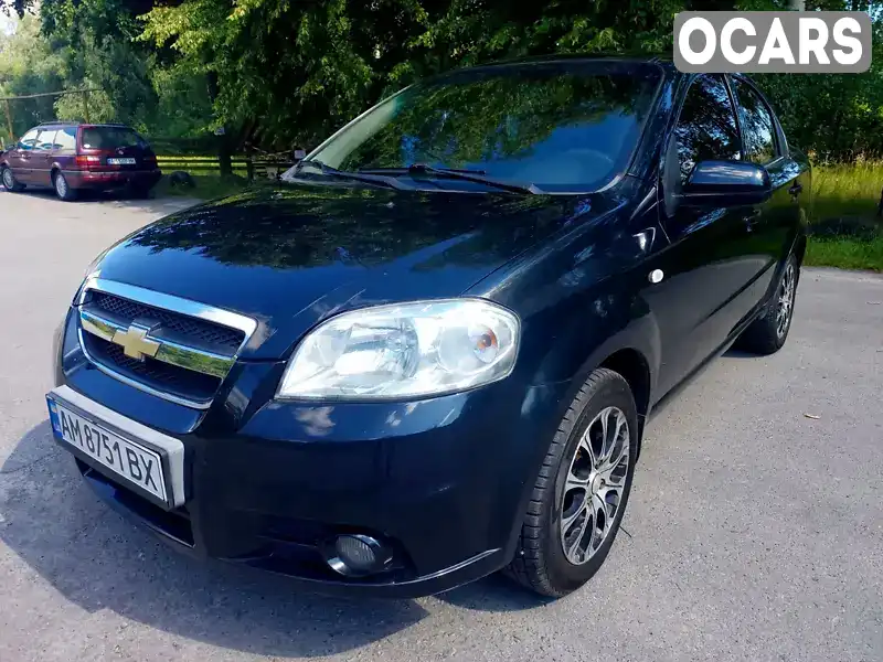 Седан Chevrolet Aveo 2009 1.5 л. Ручна / Механіка обл. Житомирська, Звягель - Фото 1/17