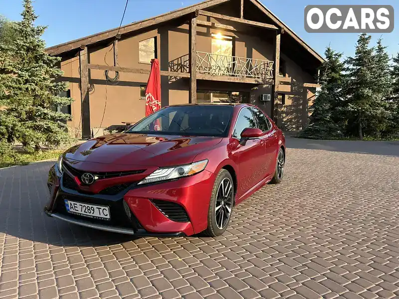 Седан Toyota Camry 2017 2.49 л. Автомат обл. Київська, Київ - Фото 1/21