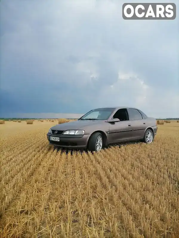 Седан Opel Vectra 1998 1.8 л. обл. Львовская, Радехов - Фото 1/5