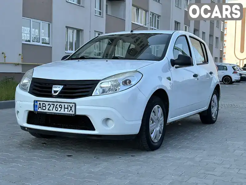 Хэтчбек Dacia Sandero 2009 1.4 л. Ручная / Механика обл. Хмельницкая, Хмельницкий - Фото 1/21