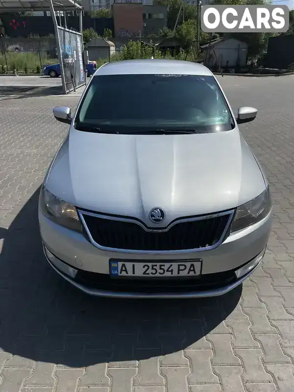 Ліфтбек Skoda Rapid 2013 1.6 л. Ручна / Механіка обл. Київська, Фастів - Фото 1/18