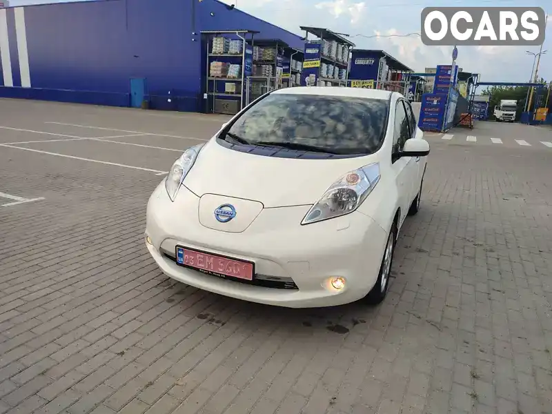 Хэтчбек Nissan Leaf 2016 null_content л. обл. Ровенская, Дубно - Фото 1/14