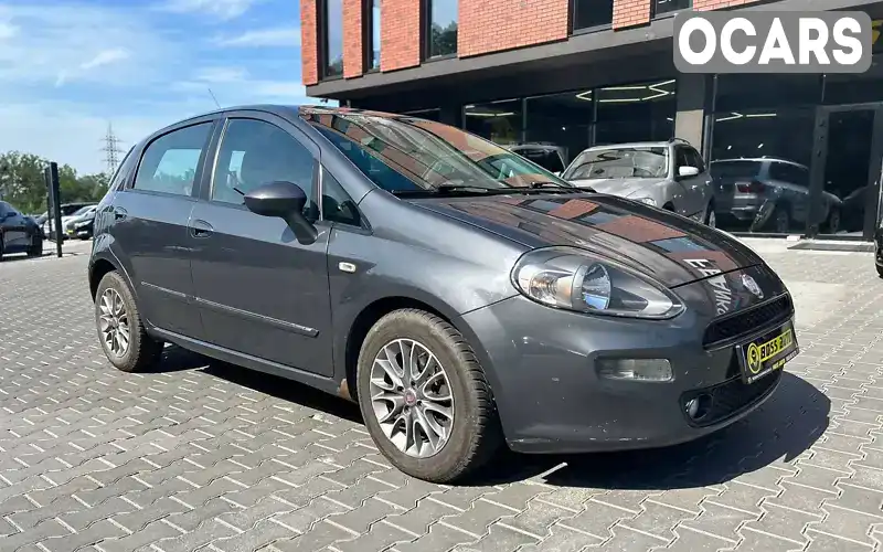 Хетчбек Fiat Punto 2012 1.25 л. Ручна / Механіка обл. Чернівецька, Чернівці - Фото 1/21