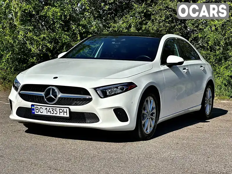 Седан Mercedes-Benz A-Class 2019 1.99 л. Автомат обл. Запорожская, Запорожье - Фото 1/21