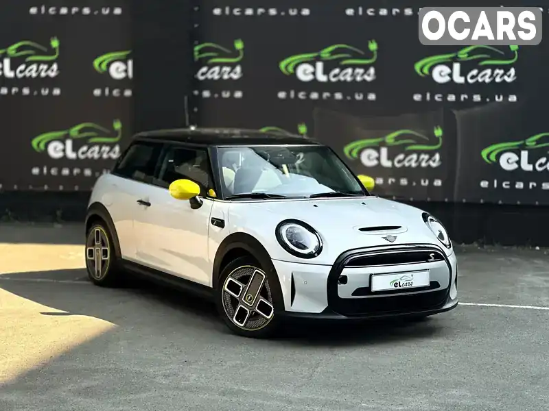 Хэтчбек MINI Hatch 2021 null_content л. Вариатор обл. Киевская, Киев - Фото 1/21