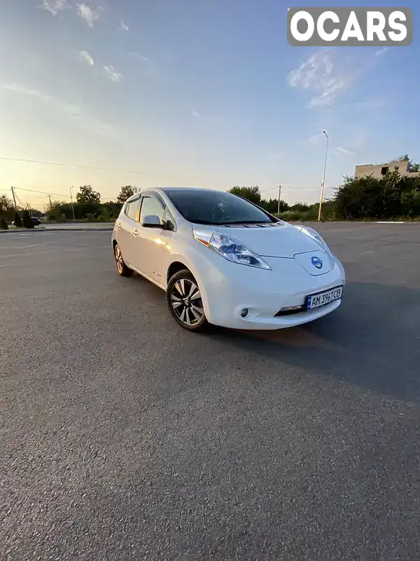 Хетчбек Nissan Leaf 2015 null_content л. Автомат обл. Житомирська, Житомир - Фото 1/21