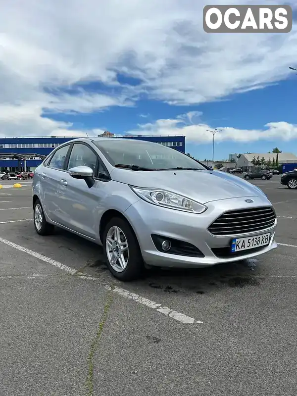 Седан Ford Fiesta 2018 1.6 л. Автомат обл. Киевская, Киев - Фото 1/11