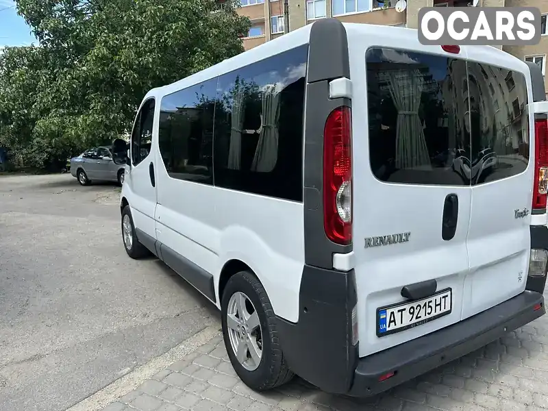 Минивэн Renault Trafic 2010 2 л. Ручная / Механика обл. Ивано-Франковская, Надворная - Фото 1/15