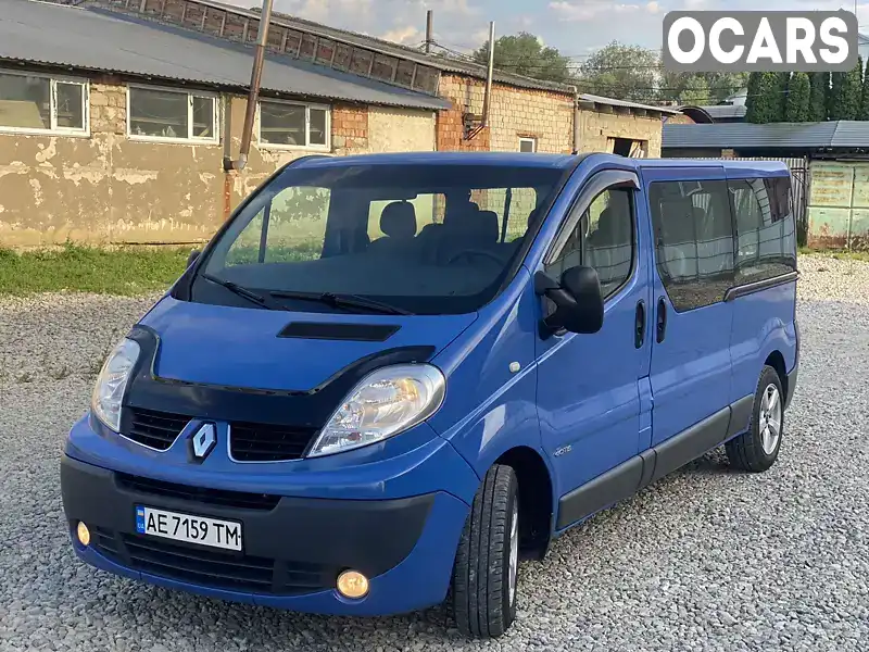 Минивэн Renault Trafic 2011 2 л. Ручная / Механика обл. Черновицкая, location.city.velykyi_kuchuriv - Фото 1/21