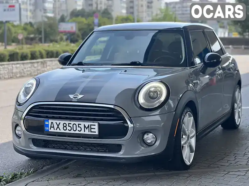 Хетчбек MINI Hatch 2017 1.5 л. обл. Львівська, Львів - Фото 1/21