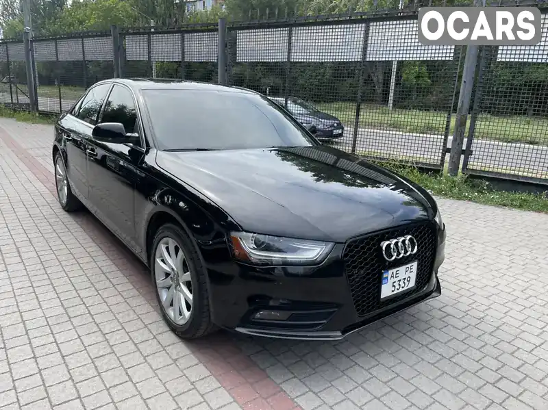 Седан Audi A4 2012 2 л. Автомат обл. Дніпропетровська, Дніпро (Дніпропетровськ) - Фото 1/20